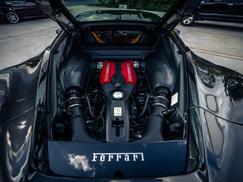 Used 2016 Ferrari 488 GTB image 32