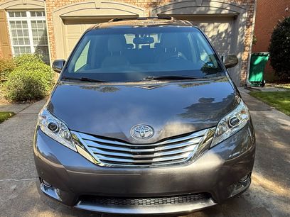 Used 2011 Toyota Sienna Limited