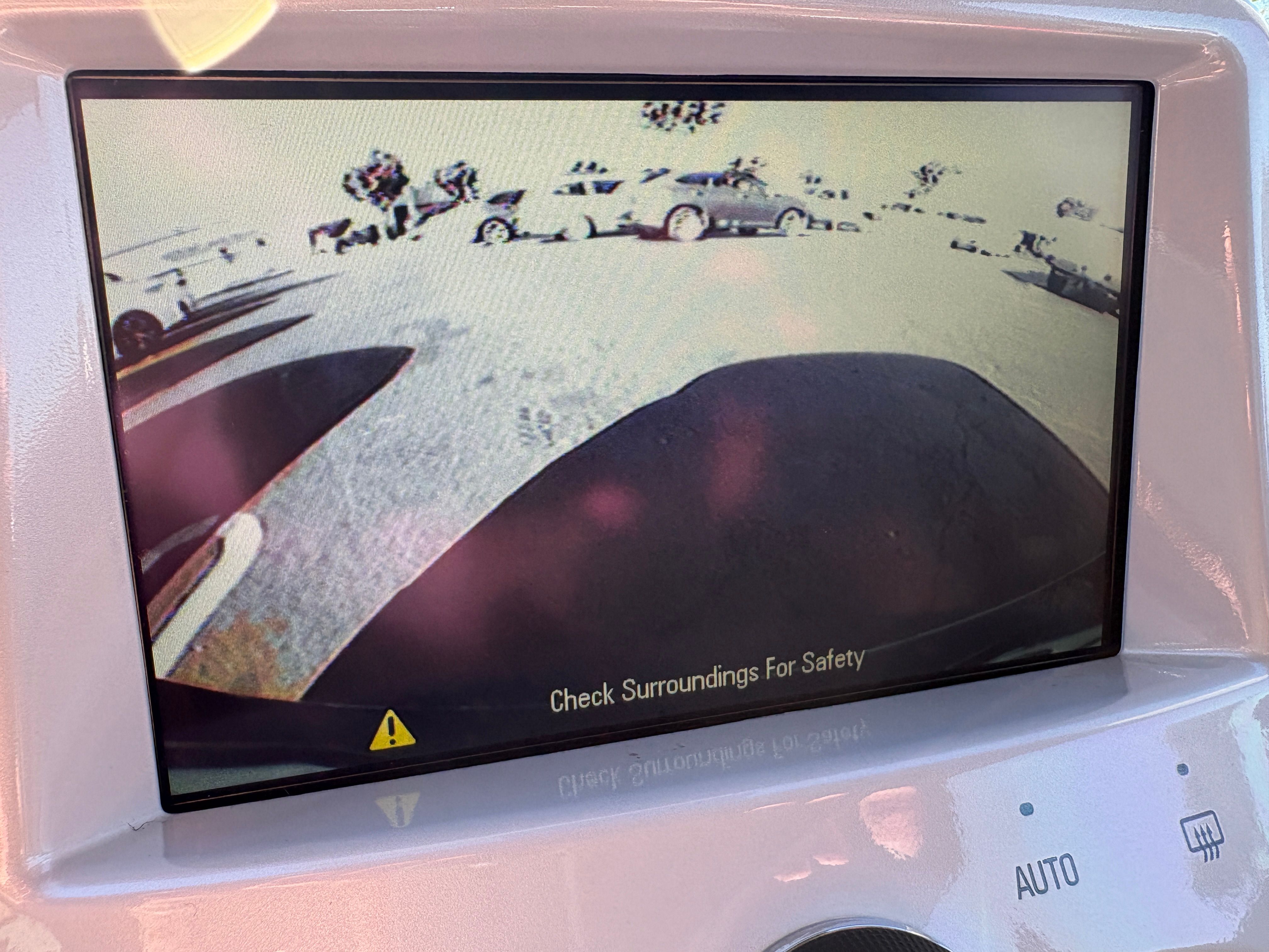Used 2013 Chevrolet Volt w/ Enhanced Safety Package 1 FWD image 18