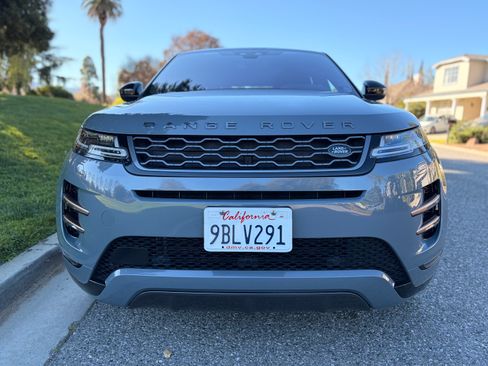 Used 2020 Land Rover Range Rover Evoque First Edition image 4