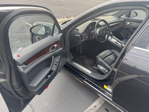 Used 2014 Porsche Panamera Turbo Executive image 11