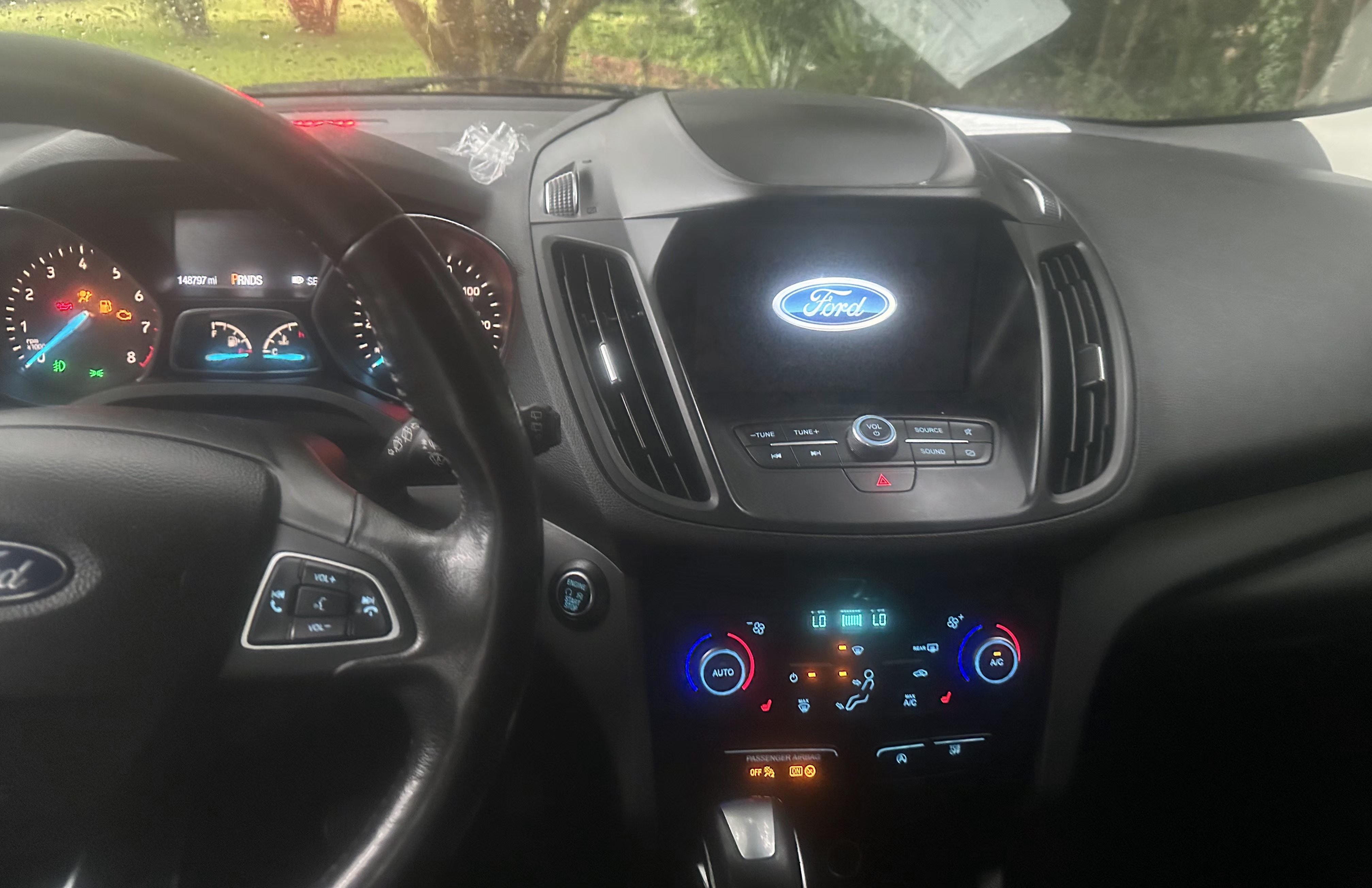Used 2019 Ford Escape SEL AWD/4WD image 13