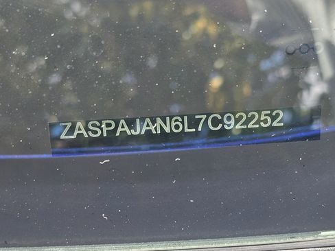 Used 2020 Alfa Romeo Stelvio image 7