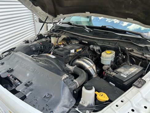 Used 2014 RAM 2500 Laramie w/ Protection Group AWD/4WD image 13