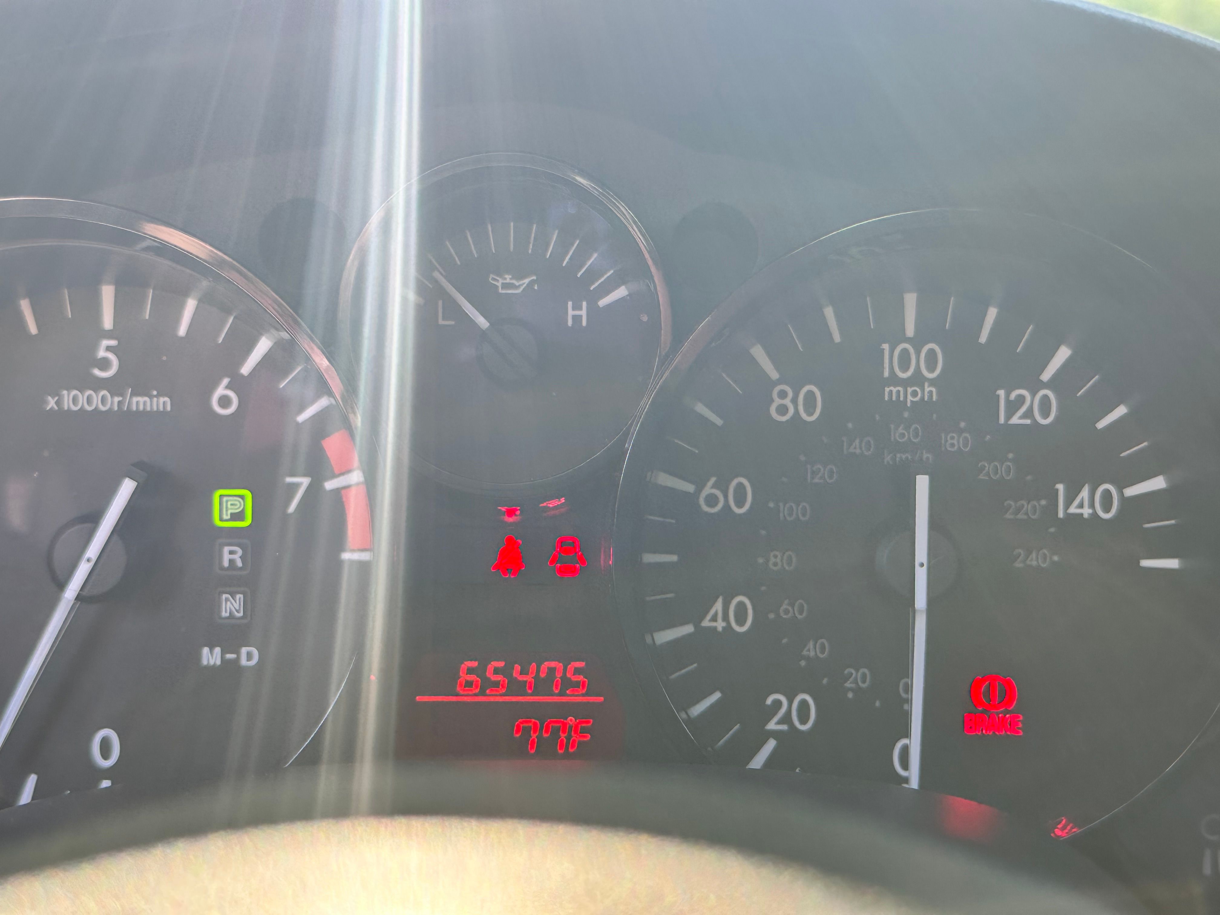 Used 2015 MAZDA MX-5 Miata Club RWD image 12