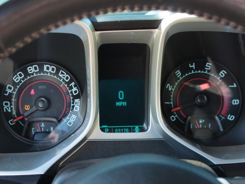 Used 2010 Chevrolet Camaro SS w/ RS Package image 10