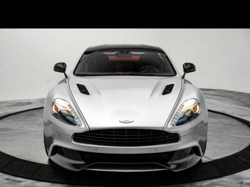 Used 2014 Aston Martin Vanquish Coupe image 5