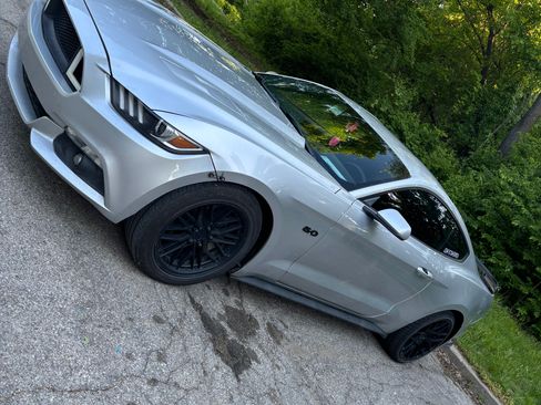 Used 2016 Ford Mustang GT w/ Enhanced Security Package RWD image 16