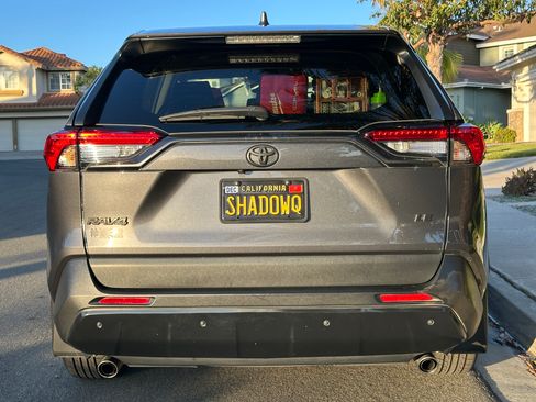 Used 2023 Toyota RAV4 LE FWD image 4