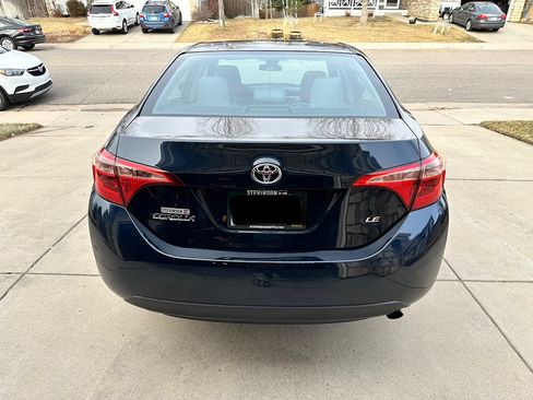 Used 2017 Toyota Corolla LE image 5