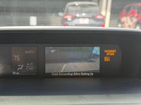 Used 2015 Subaru Forester 2.0XT Touring w/ Eyesight & Navigation System image 12