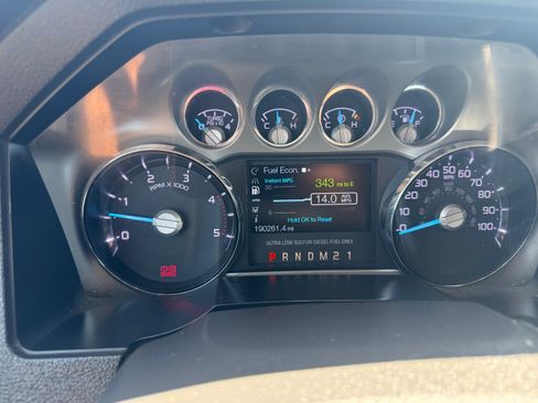 Used 2014 Ford F350 Lariat w/ Lariat Ultimate Package AWD/4WD image 9