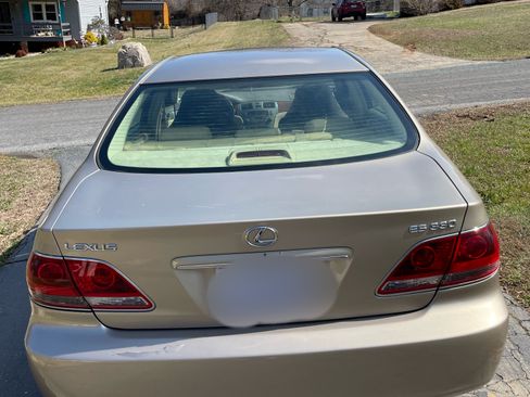 Used 2005 Lexus ES 330 image 8