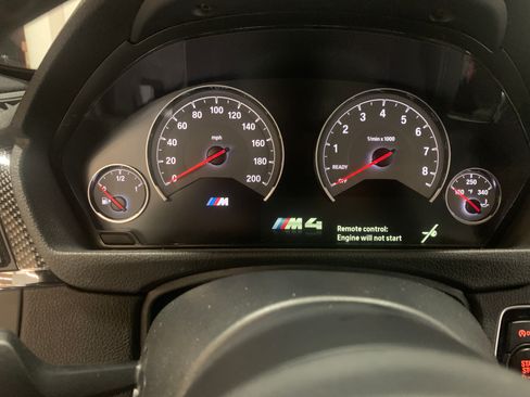 Used 2015 BMW M4 Coupe 2D image 22