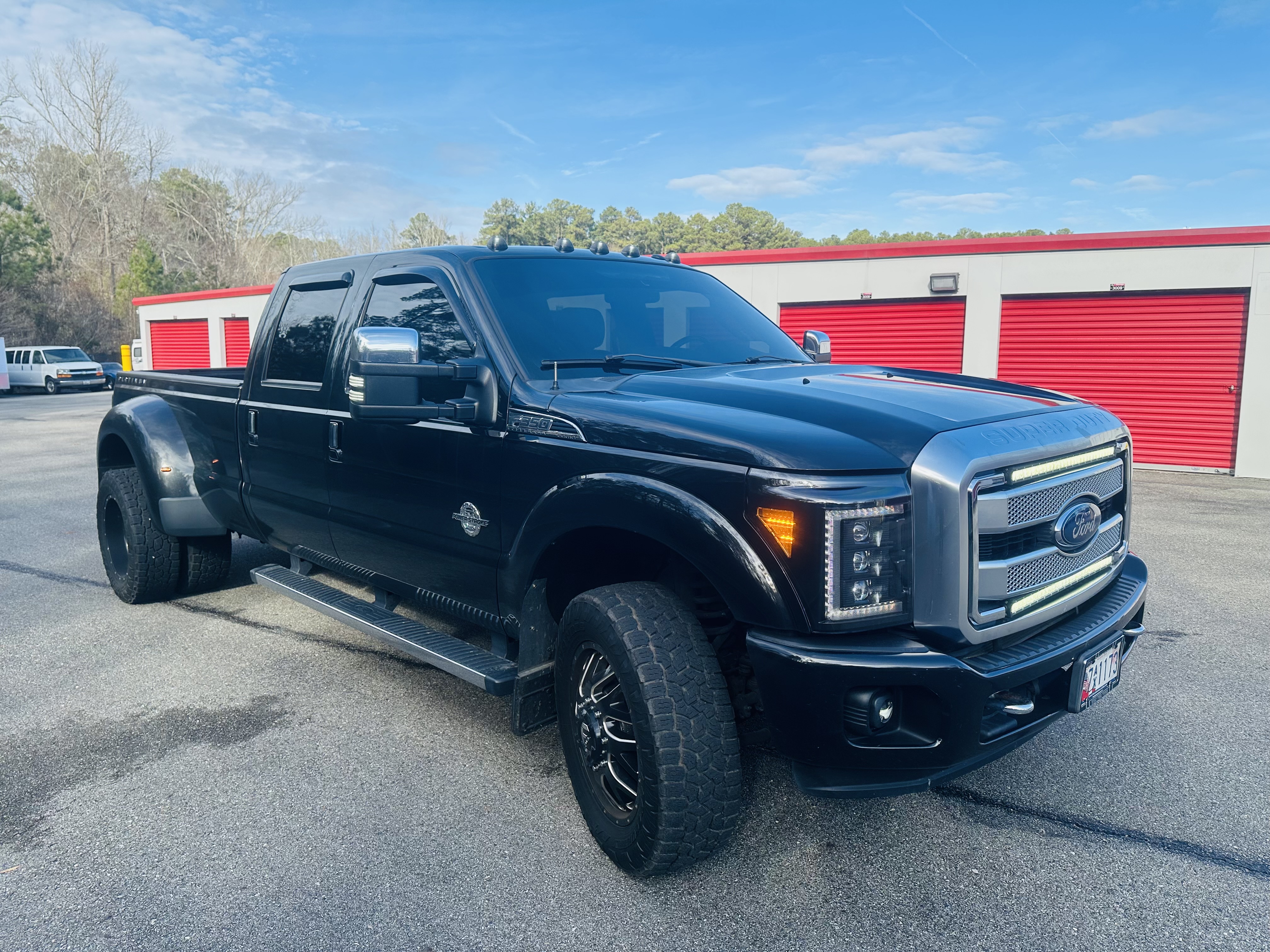 Used 2015 Ford F350 Platinum w/ Snow Plow Prep Package AWD/4WD image 22