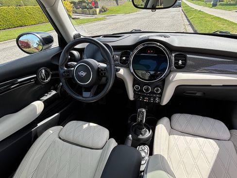 Used 2022 MINI Cooper S image 13