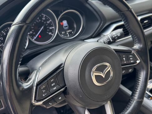 Used 2019 MAZDA CX-5 Touring image 6