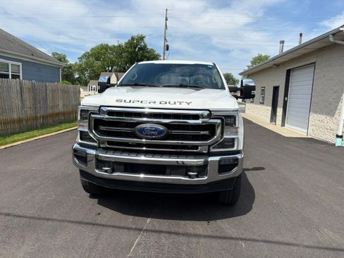 Used 2022 Ford F250 Lariat w/ Lariat Ultimate Package AWD/4WD image 2