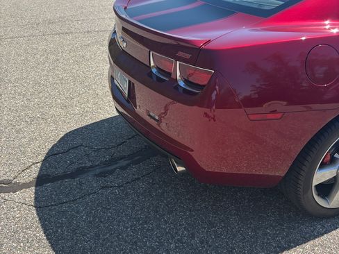 Used 2011 Chevrolet Camaro SS w/ RS Package RWD image 13