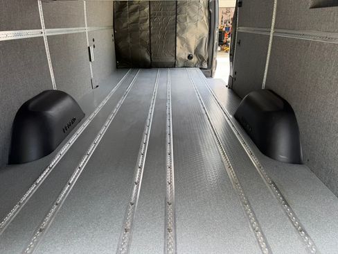 Used 2019 Mercedes-Benz Sprinter 4x4 170 image 27