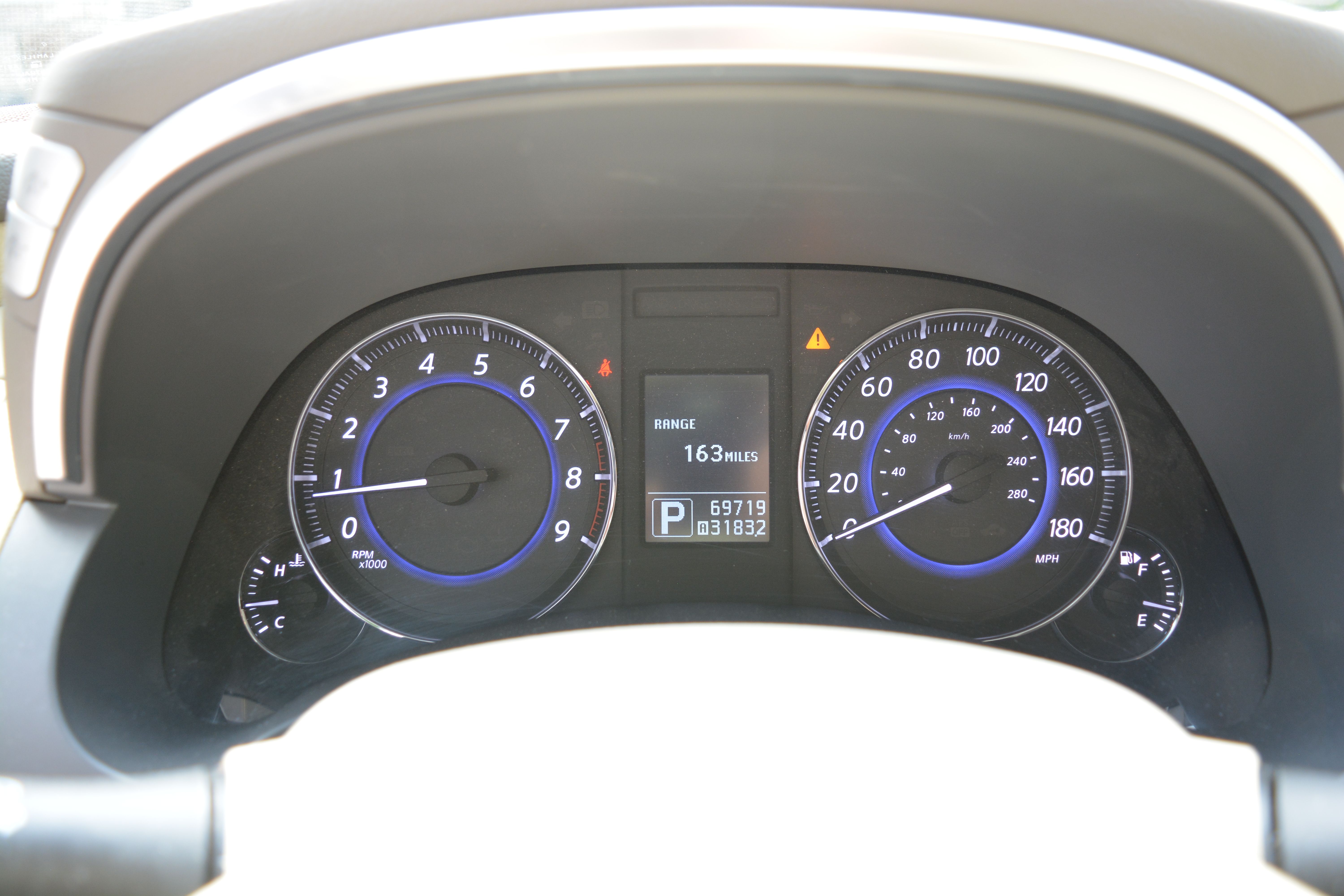 Used 2014 INFINITI QX70 AWD w/ Premium Package image 15