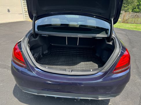 Used 2020 Mercedes-Benz C 300 4MATIC Sedan image 8