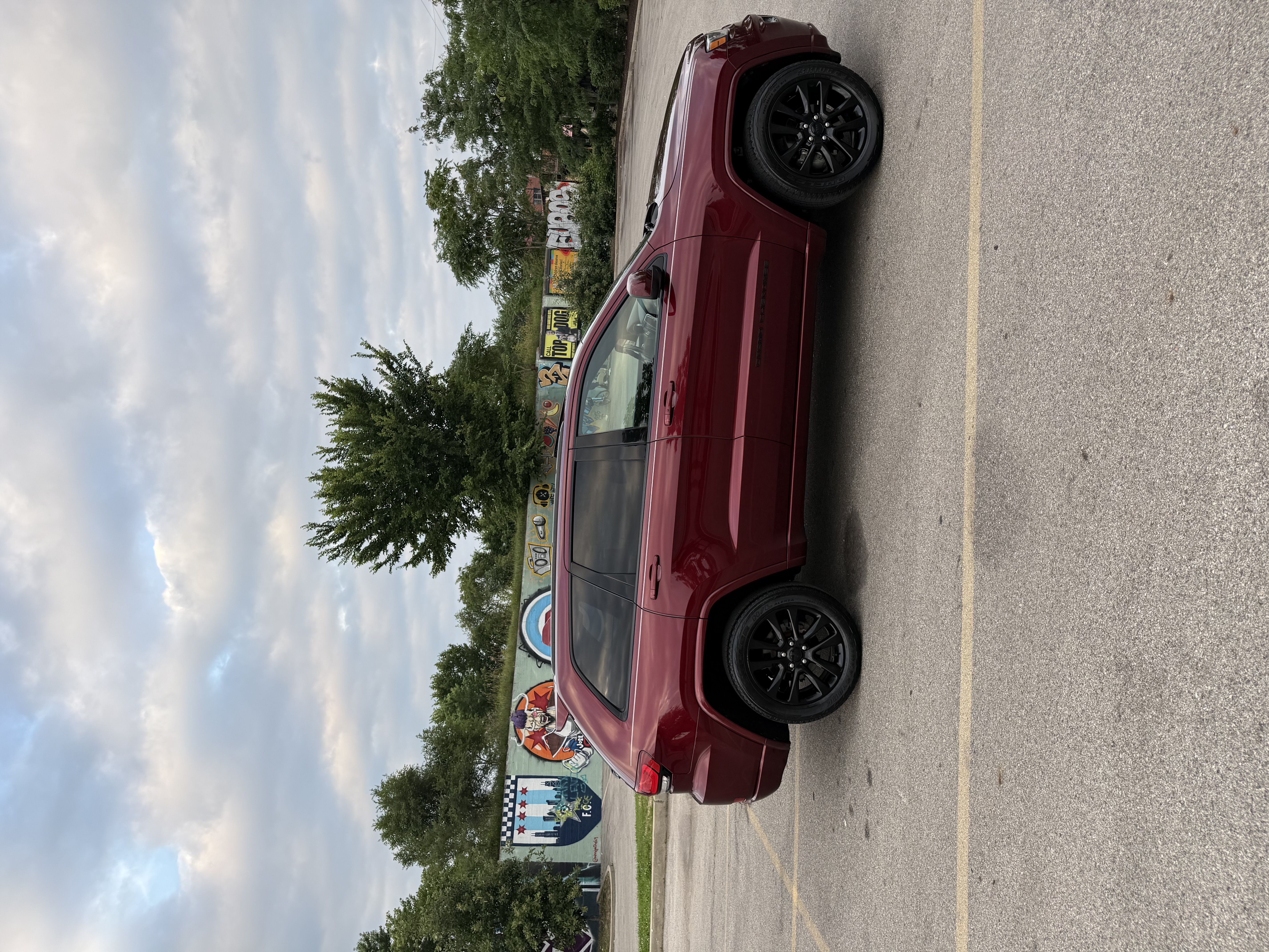 Used 2018 Jeep Grand Cherokee Altitude AWD/4WD image 6