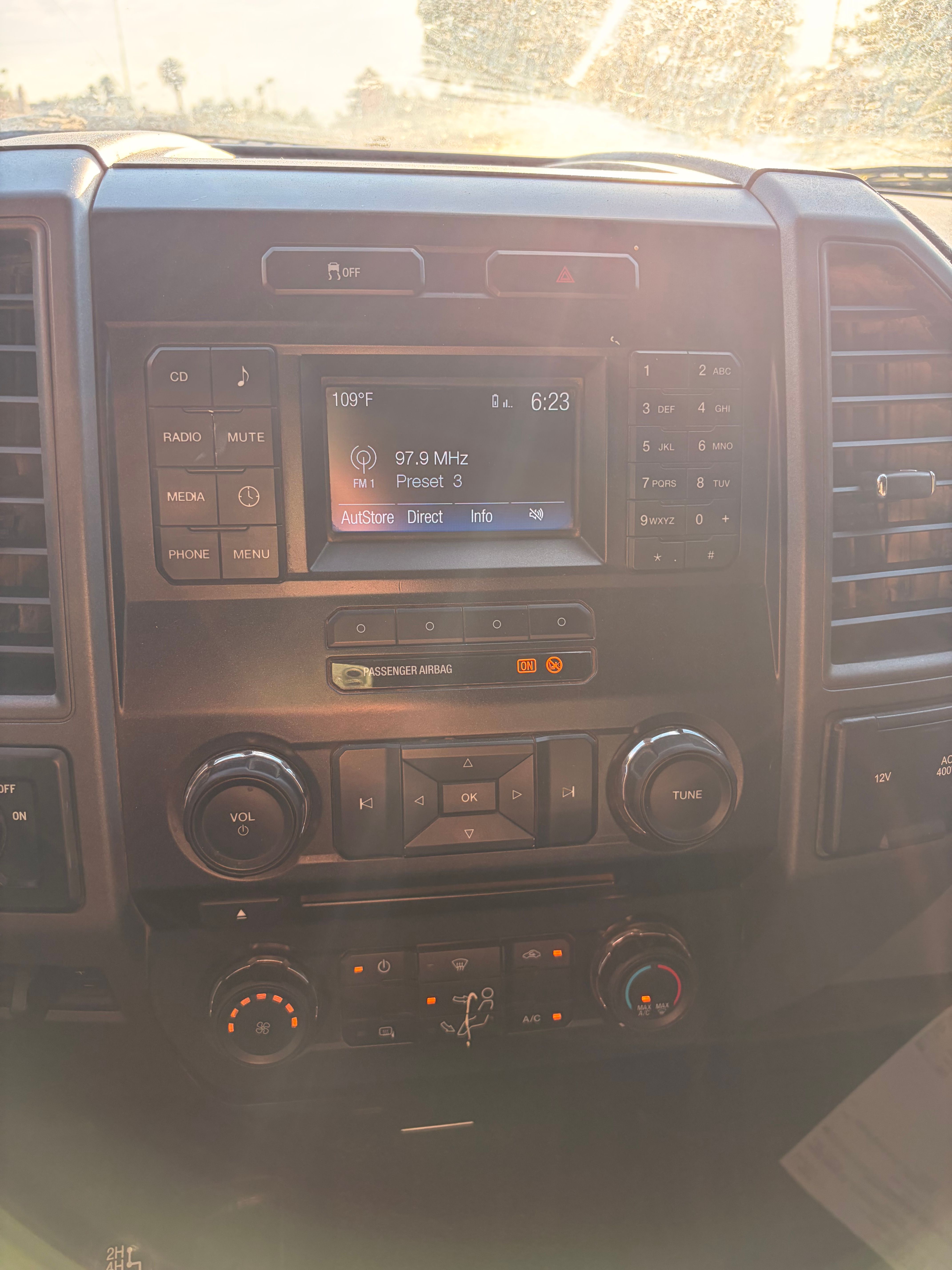 Used 2017 Ford F350 XL AWD/4WD image 9