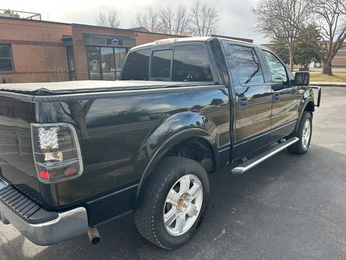 Used 2005 Ford F150 Lariat image 2