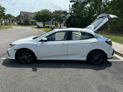 Used 2021 Honda Civic EX image 5