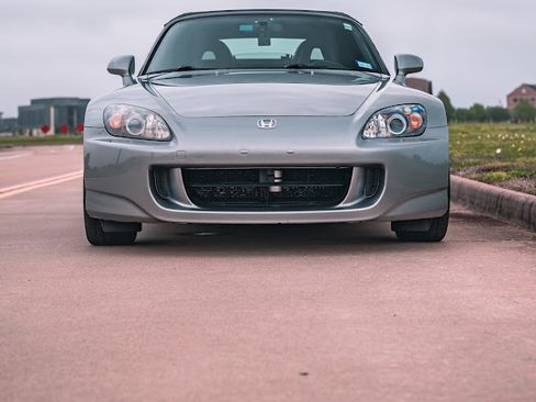 Used 2005 Honda S2000 image 1