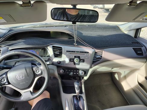 Used 2012 Honda Civic LX image 18