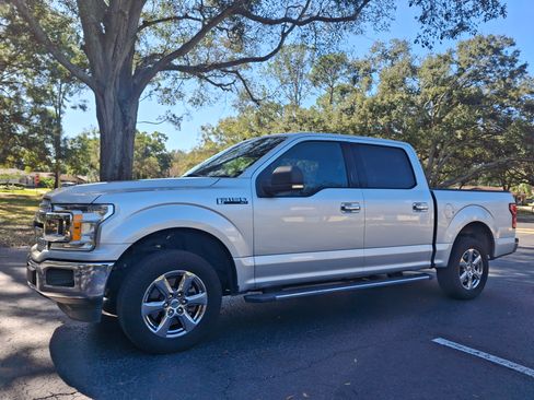 Used 2019 Ford F150 XLT w/ Equipment Group 302A Luxury image 1