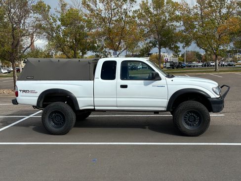 Used 2002 Toyota Tacoma 4x4 Xtracab V6 image 4
