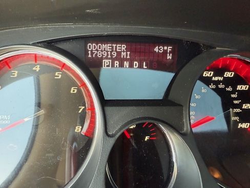 Used 2012 GMC Acadia Denali image 12