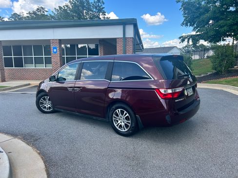 Used 2012 Honda Odyssey EX image 8