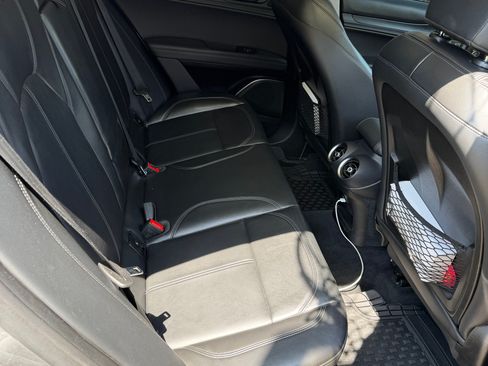 Used 2018 Alfa Romeo Stelvio AWD w/ Cold Weather Package image 10