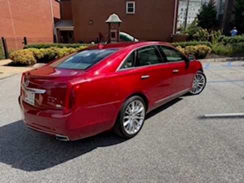 Used 2014 Cadillac XTS Platinum image 4