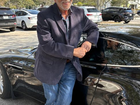 Used 2007 Aston Martin V8 Vantage Coupe image 1