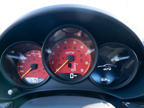 Used 2021 Porsche 718 Cayman GT4 image 20