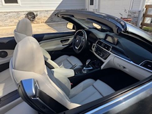 Used 2018 BMW 440i Convertible image 8