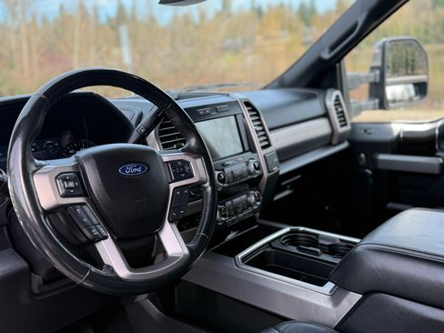 Used 2019 Ford F250 Platinum image 25