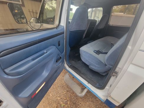 Used 1996 Ford F350 2WD Crew Cab image 15