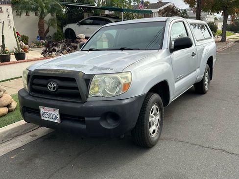 Used 2006 Toyota Tacoma 2WD Regular Cab image 1