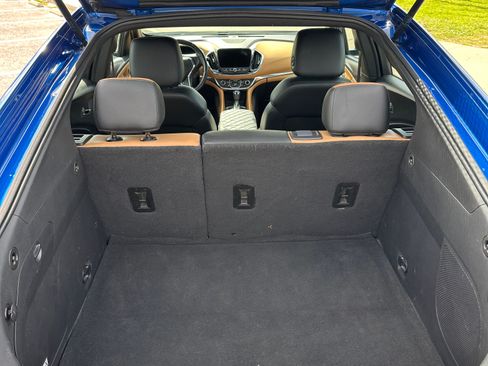 Used 2016 Chevrolet Volt Premier image 11