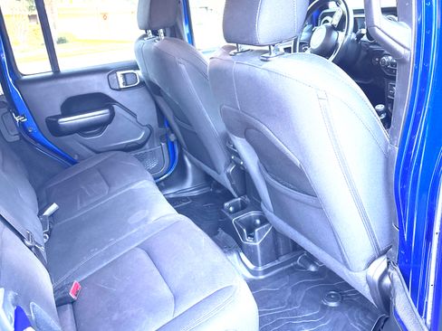 Used 2020 Jeep Wrangler Unlimited Sport S image 8