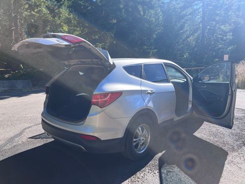 Used 2014 Hyundai Santa Fe Sport AWD/4WD image 15