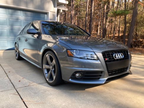 Used 2012 Audi S4 Prestige w/ Prestige Pkg image 1