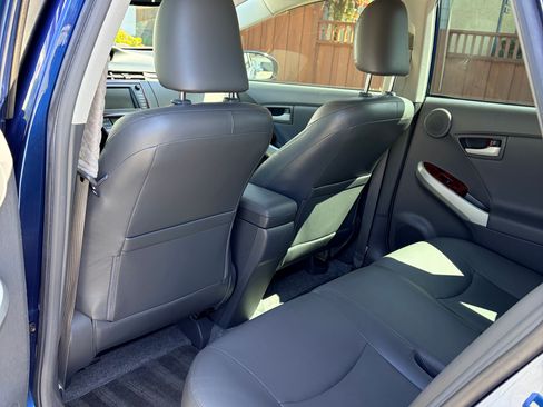 Used 2010 Toyota Prius Four w/ Solar Roof Pkg FWD image 8