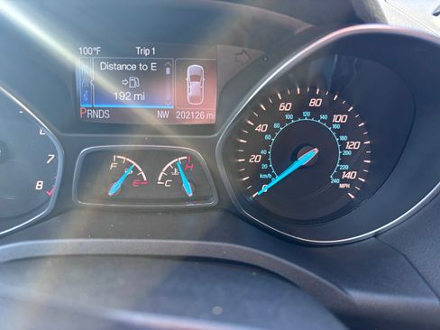 Used 2013 Ford Escape Titanium w/ Parking Technology Pkg AWD/4WD image 15